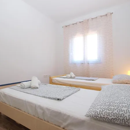 Suzana 1403 Apartament